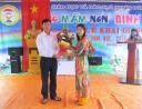 IMG_3349 HTXDVNN tang hoa chuc mung - IMG_3349 HTXDVNN tang hoa chuc mung.jpg